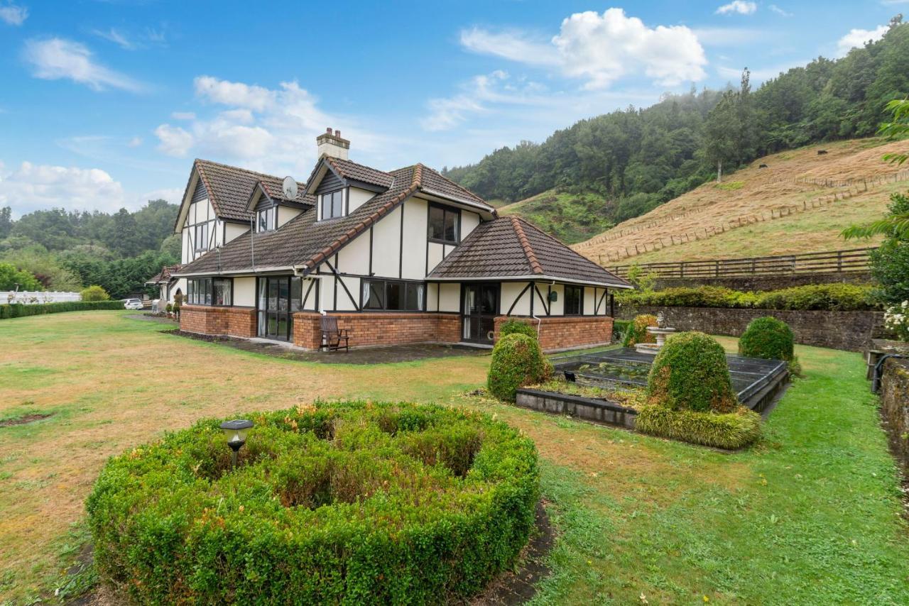 Skyline Mountain View Lodge Up To 16 People 罗托鲁阿 外观 照片